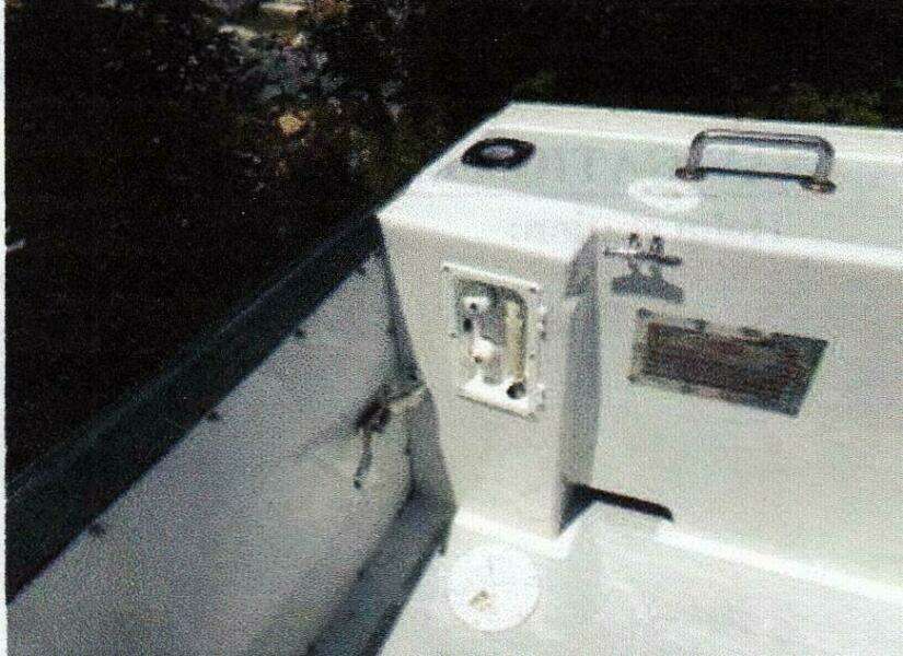 1999 Custom 30 Novi Hardtop Cruiser