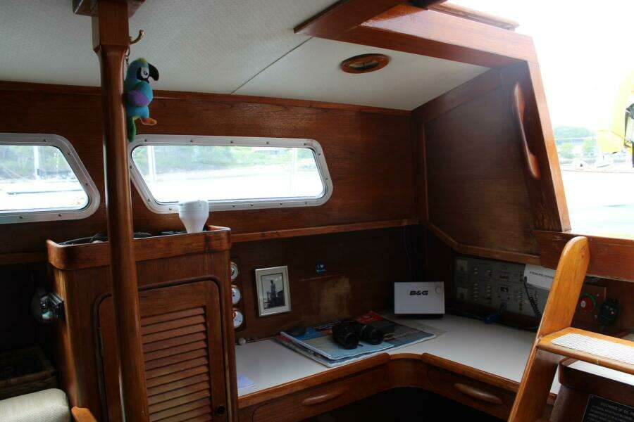 1979 Gulfstar 37 Sloop