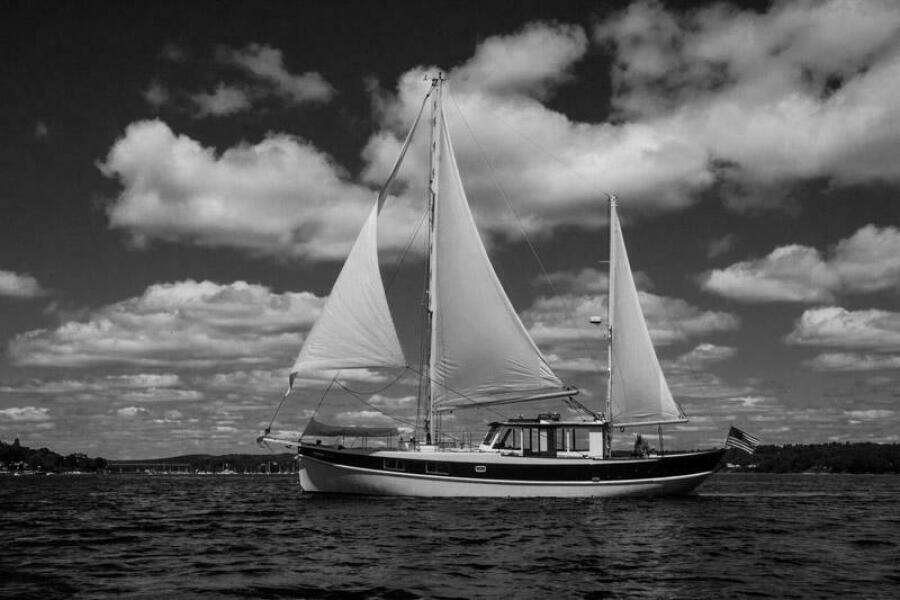 1996 Custom Bolger PH Shoal-draft Ketch