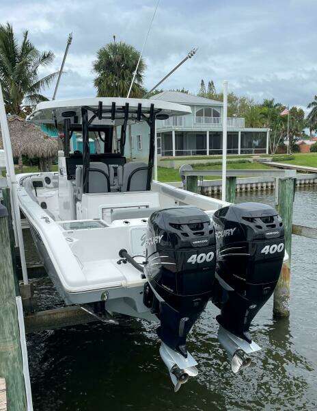 Sea Pro 320 DLX 2023- Profile