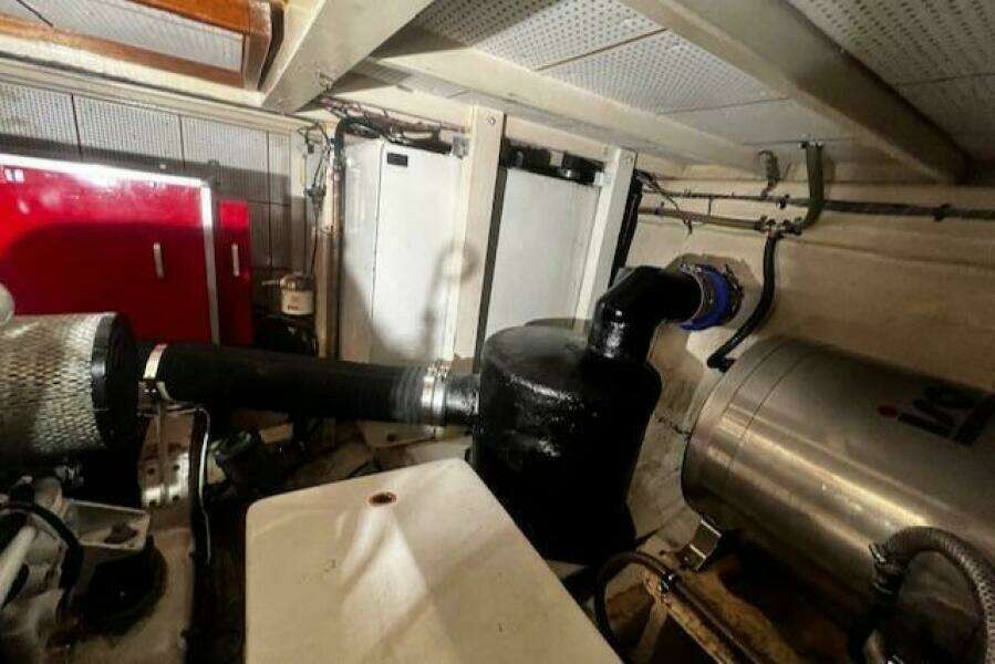 1984 Grand Banks Trawler