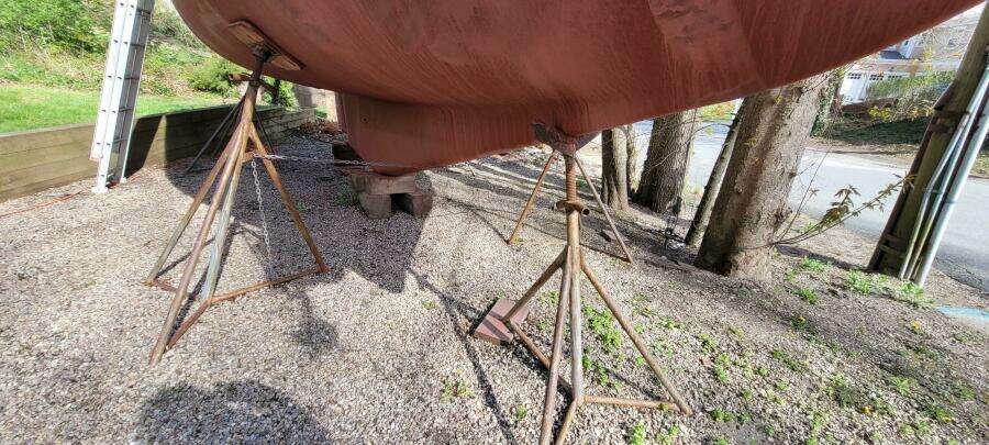 1986 Island Packet 27 Sloop