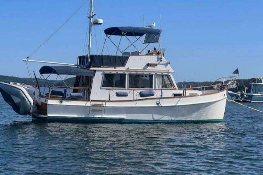 1980 Grand Banks 32 Flybridge Trawler (Hull#683)