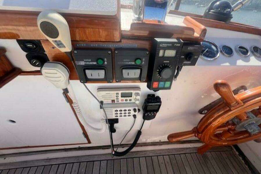 1980 Grand Banks 32 Flybridge Trawler (Hull#683)