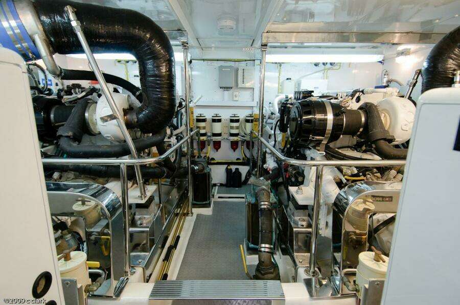 2005 Ocean Alexander 58 - Engine Room