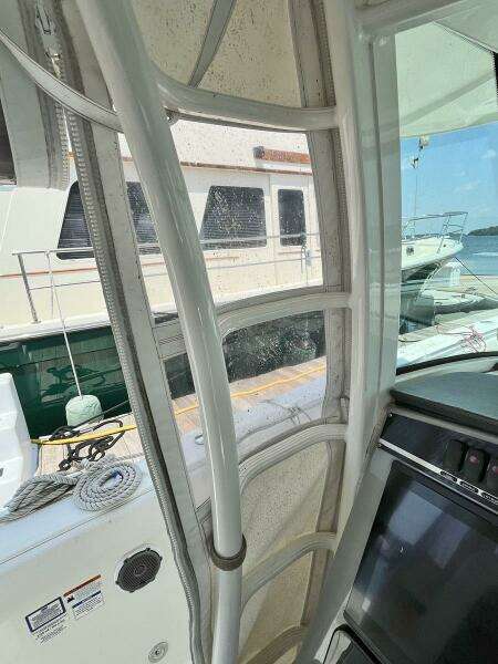 2015 Boston Whaler 350 Outrage