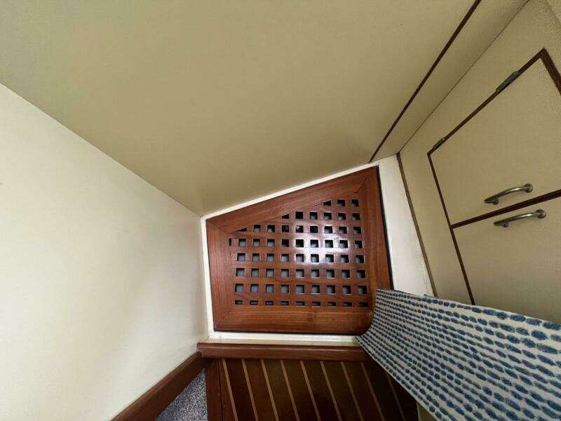 1987 Symbol 44 Sun Deck MK II