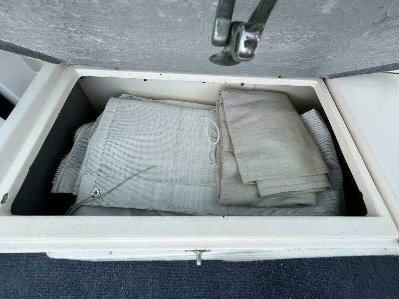 1987 Symbol 44 Sun Deck MK II