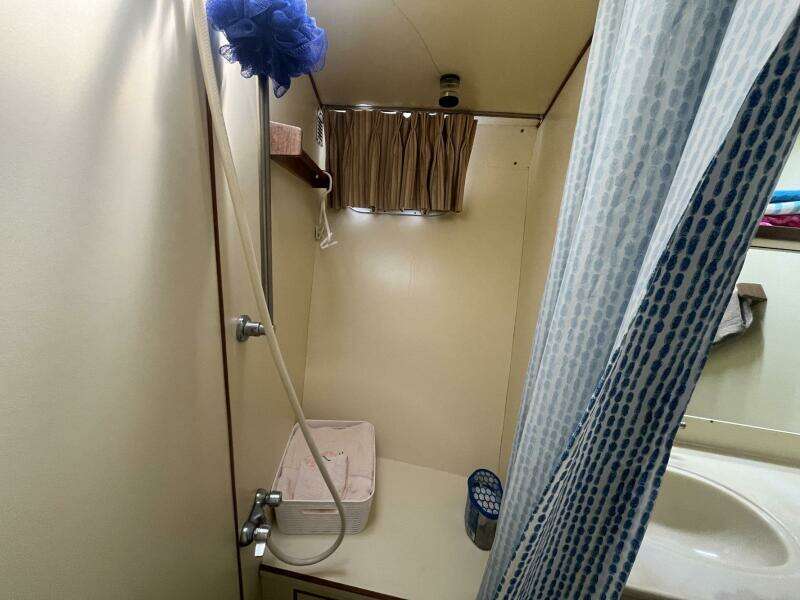 1987 Symbol 44 Sun Deck MK II