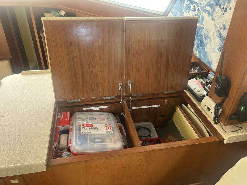 1987 Symbol 44 Sun Deck MK II