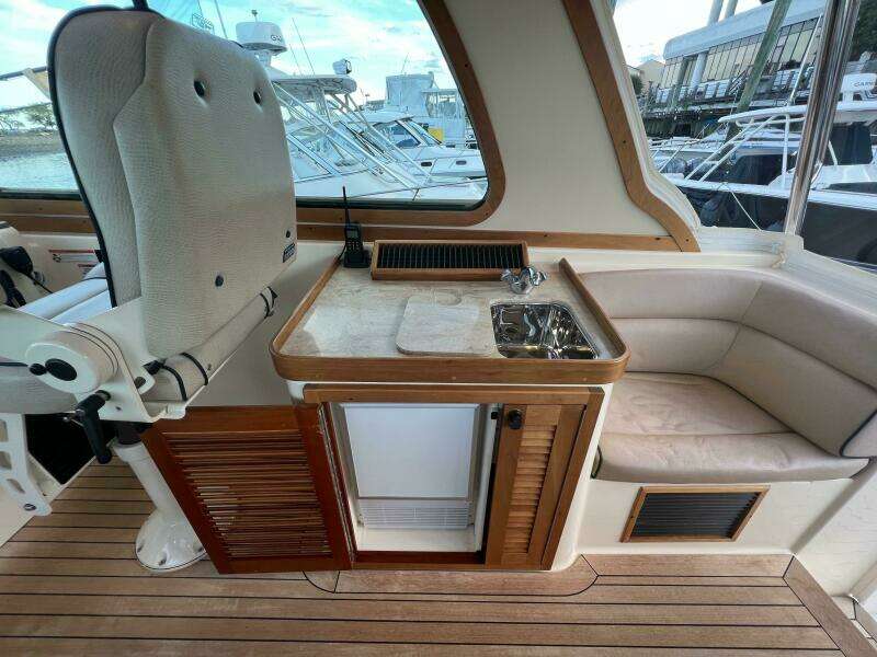 2008 Sabre 42 Hardtop Express