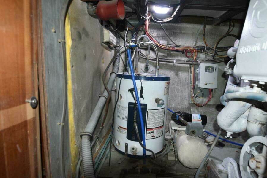 1978 Hatteras 46 Convertible