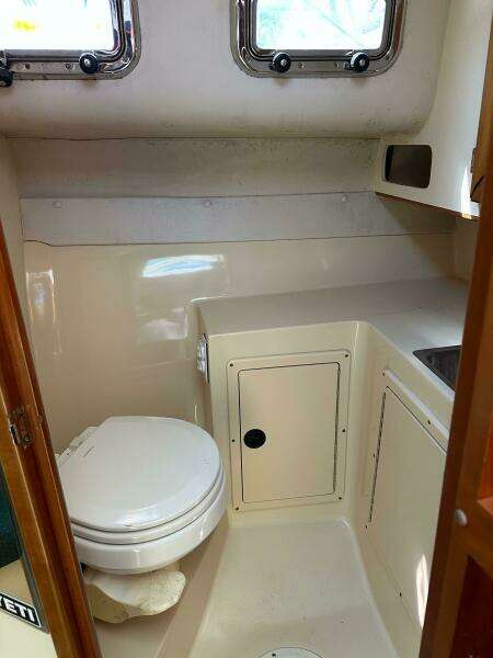 2006 Albin 28 Tournament Express