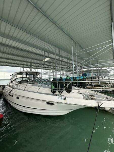 2007 Regal 4460 Commodore