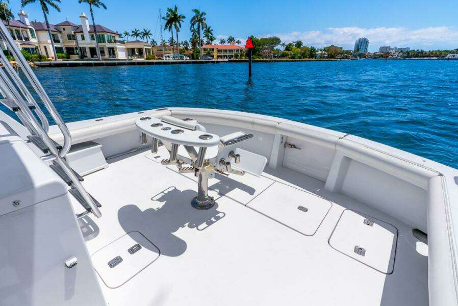 2005 Hatteras 50 Convertible