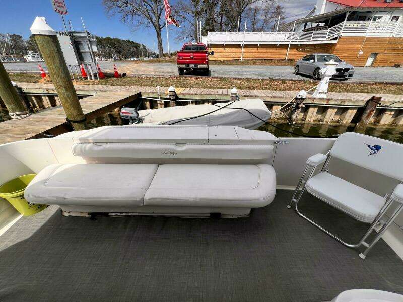 2004 Sea Ray 480 Sedan Bridge