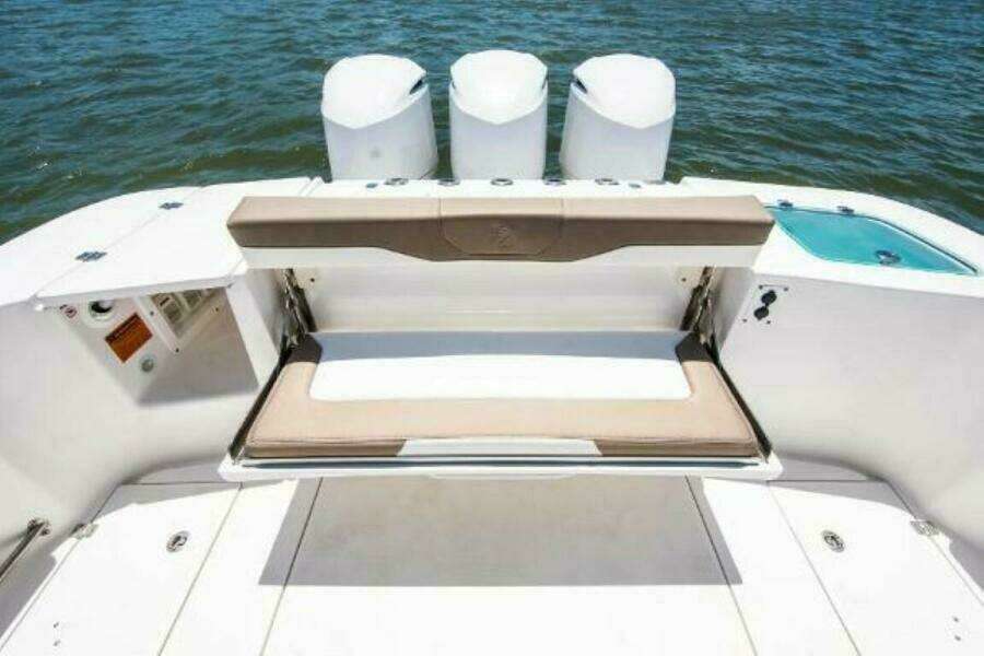 2025 Edgewater 370CC