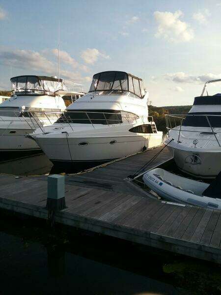 2003 Carver 360 Sport Sedan