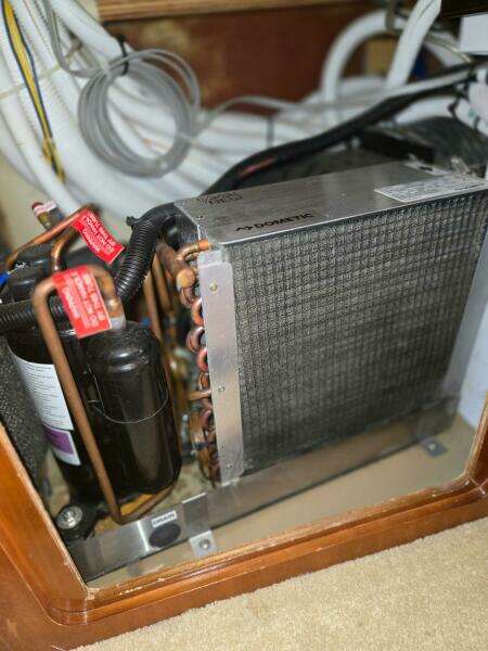 2003 Carver 360 Sport Sedan