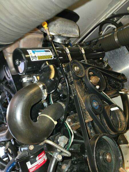 2003 Carver 360 Sport Sedan