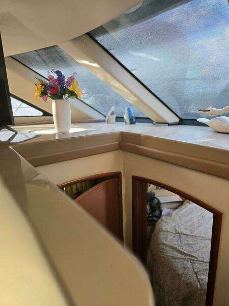 2003 Carver 360 Sport Sedan