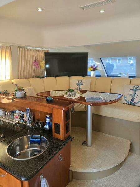 2003 Carver 360 Sport Sedan