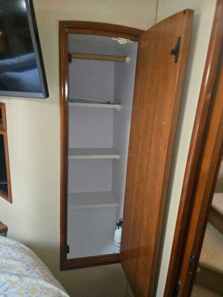 2003 Carver 360 Sport Sedan