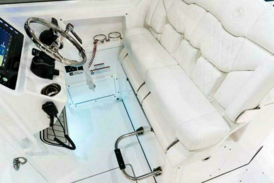 2025 Edgewater 262CX