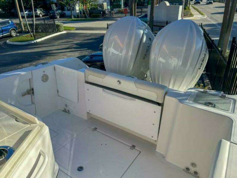 2025 Edgewater 262CC