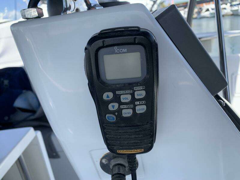 2007 Catalina Morgan 440 Deck Salon