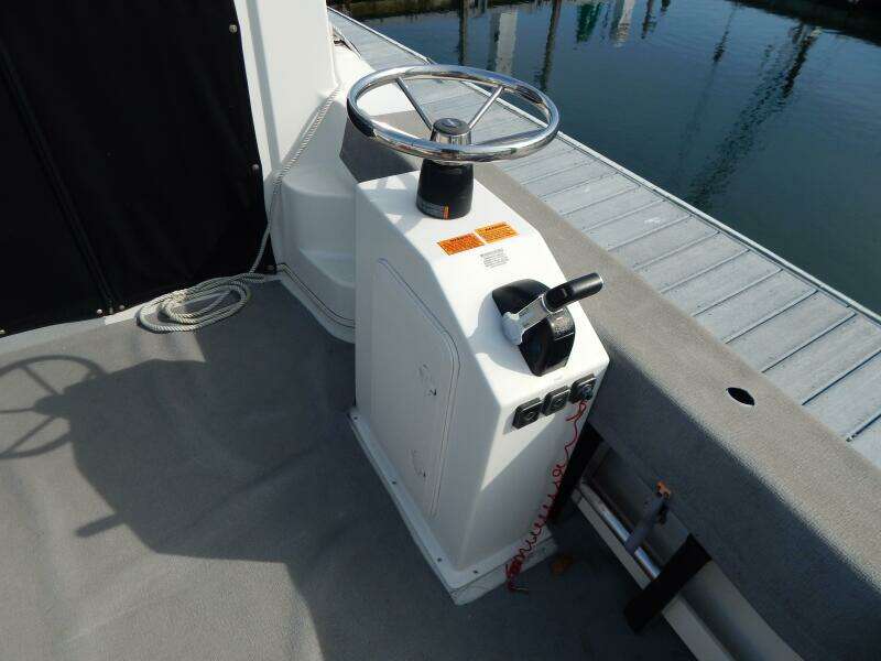 2014 Parker 2520 XLD