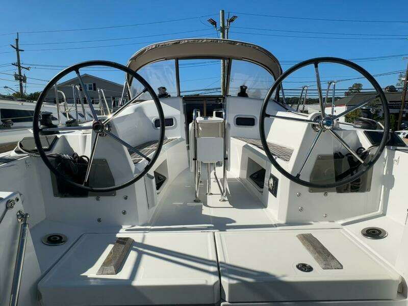 2020 Jeanneau Sun Odyssey 349