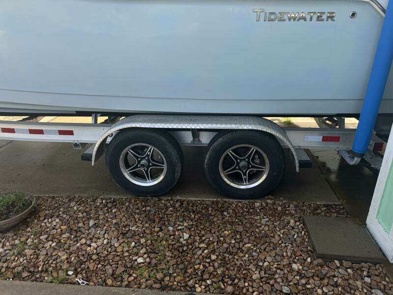 2017 Tidewater 252 LXF