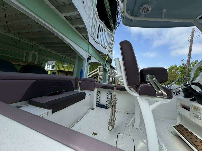 2017 Tidewater 252 LXF