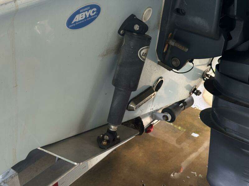 2017 Tidewater 252 LXF