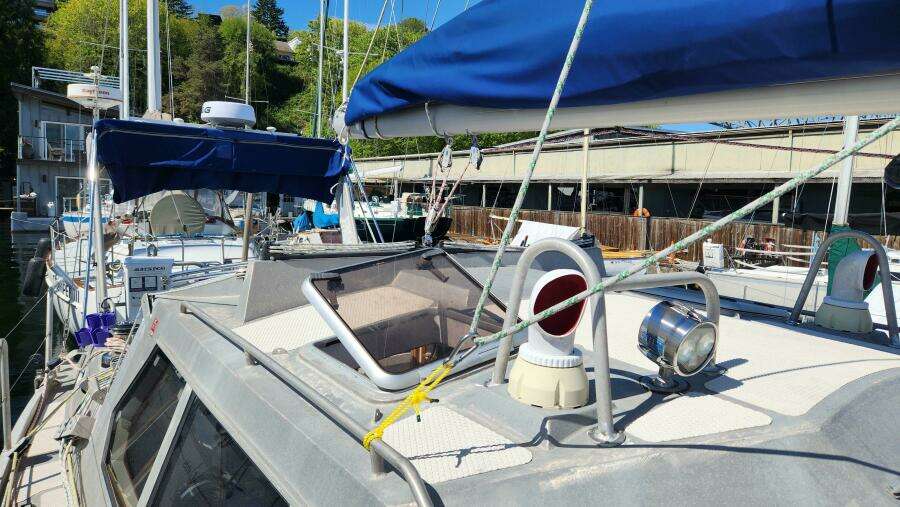 2004 Dudley Dix Jacobs Bros 43 Pilot