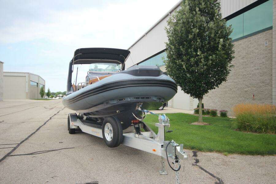 2024 Zodiac Medline 9 NEO