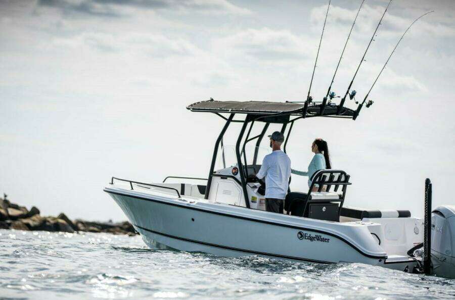 2025 Edgewater 208CC