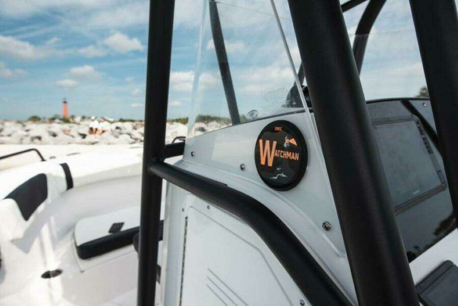 2025 Edgewater 208CC