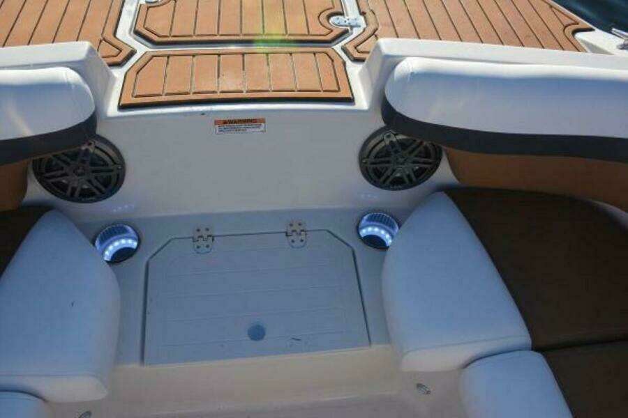 2025 Starcraft SVX 210 OB DC