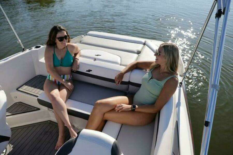 2025 Starcraft SVX 211 IO