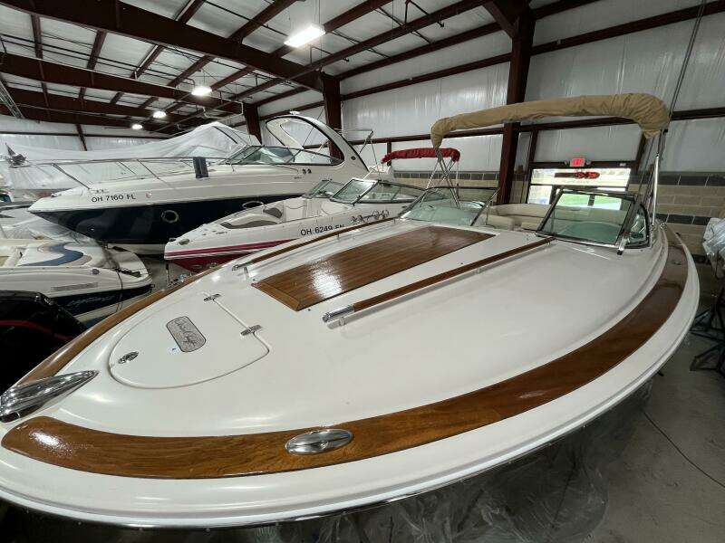 2005 Chris-Craft Corsair 28