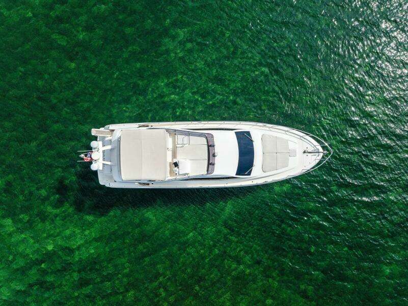 2013 Ferretti Yachts 620