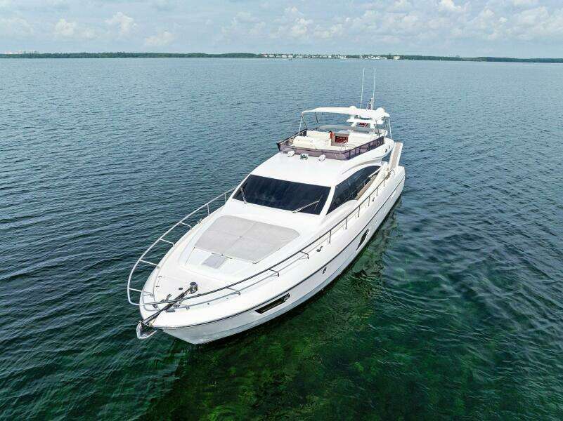 2013 Ferretti Yachts 620