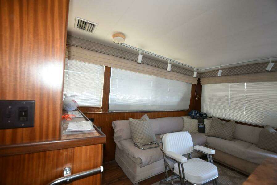 1988 Hatteras 48 Convertible