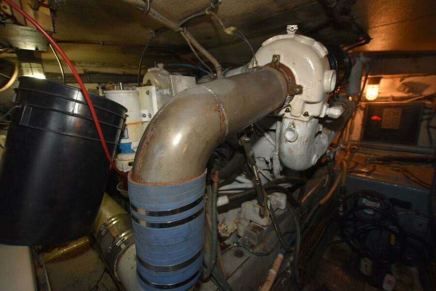 1988 Hatteras 48 Convertible