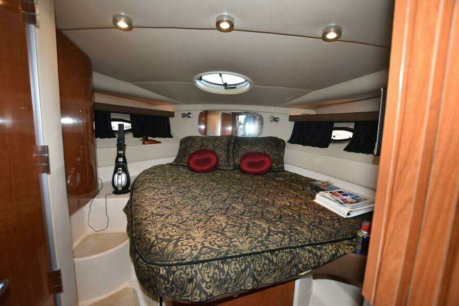 2007 Regal Commodore 4060