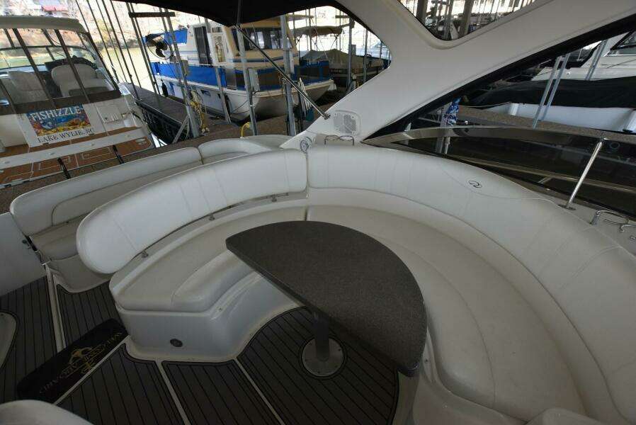 2007 Regal Commodore 4060