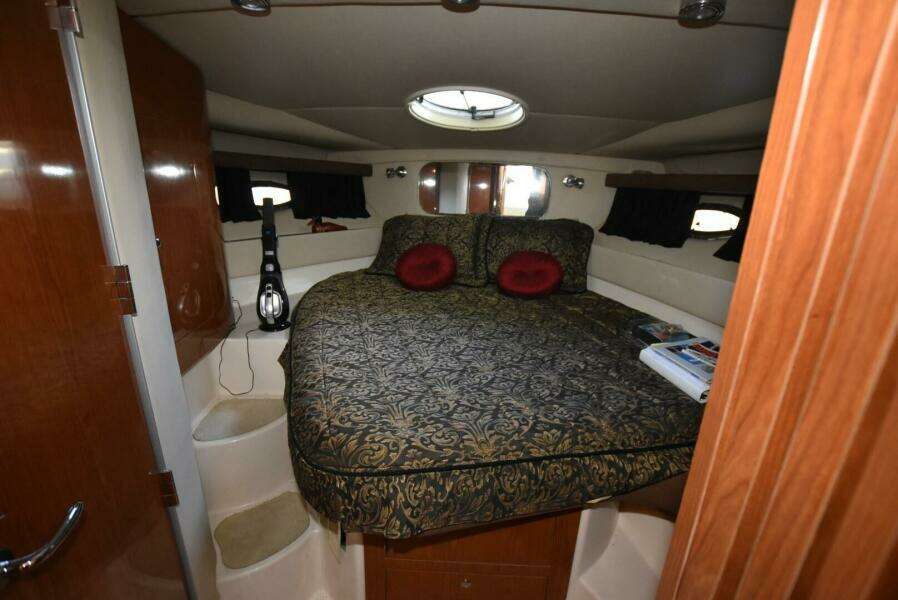 2007 Regal Commodore 4060