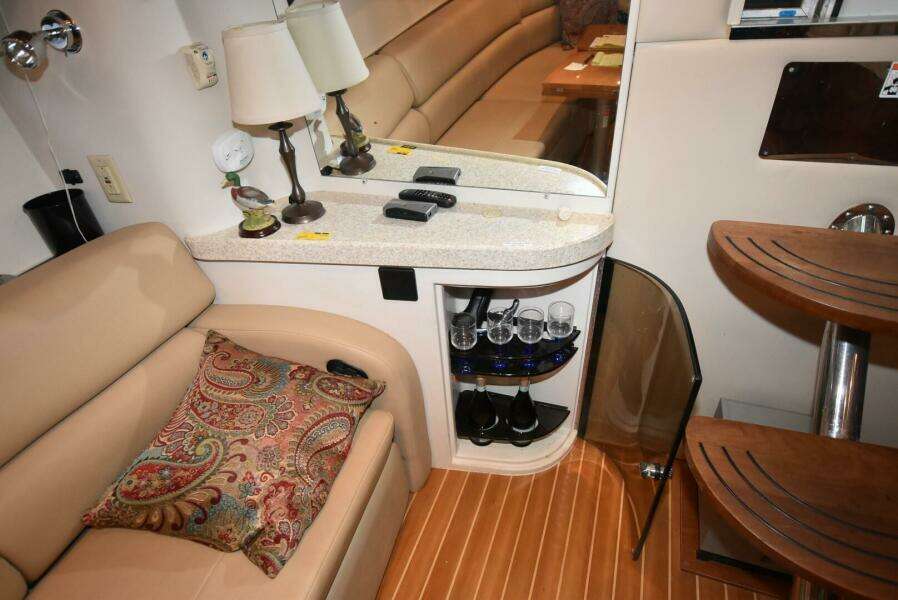 2007 Regal Commodore 4060